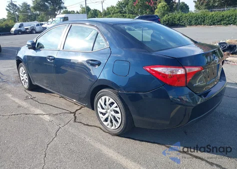 2019 Toyota Corolla L/Le/Xle/Se/Xse z USA, uszkodzony, nr VIN 2T1BURHE0KC143847